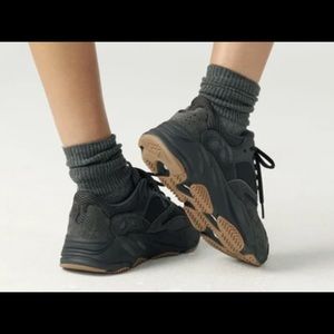 Yeezy Adidas Boost 700 v1 Utility Black Sneakers